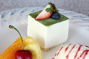 レアチーズムース黒酢とお茶の香り